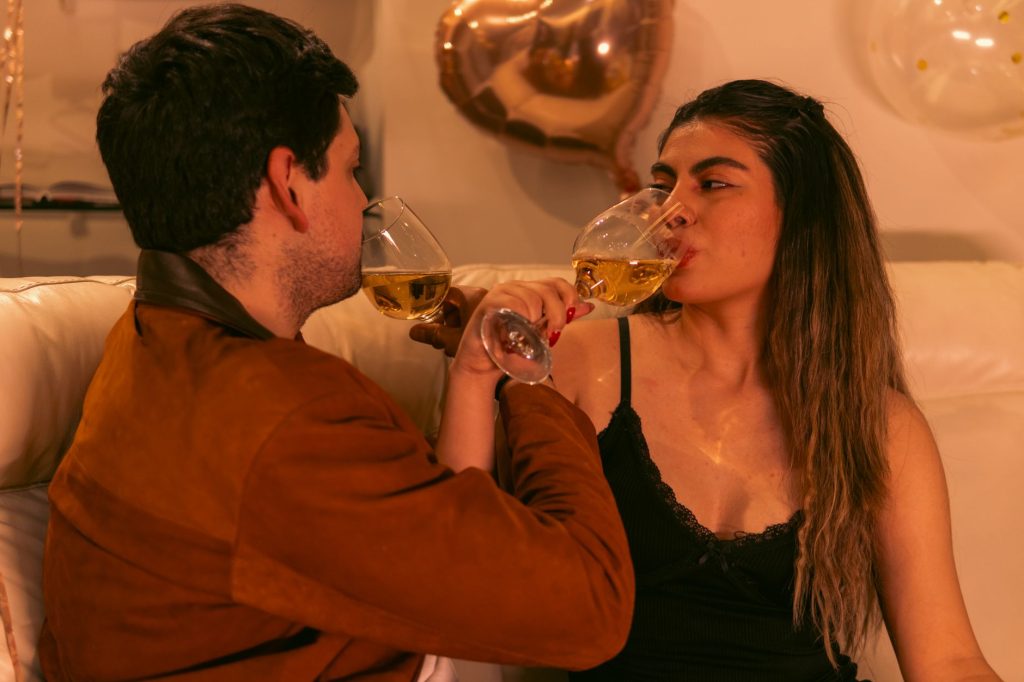 Aantrekkelijke jonge vrouw