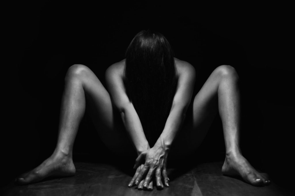 Aantrekkelijke jonge vrouw